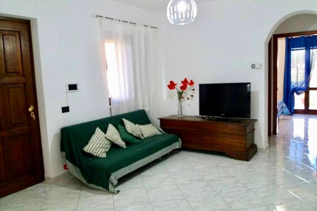 Appartamento La Rocca Tortoli Ngoại thất bức ảnh